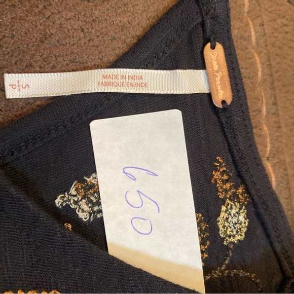 🌿 Free People Embroidered Tank Top | Black Combo | Size S 🌿 - Picture 5 of 5